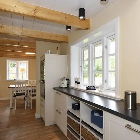 Uns Witte Kaat Oevenum